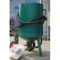 XZ-108P鋼板除銹噴砂機(jī)，鋼結(jié)構(gòu)除銹噴砂機(jī)，防腐噴砂機(jī)，船廠除銹噴砂機(jī)